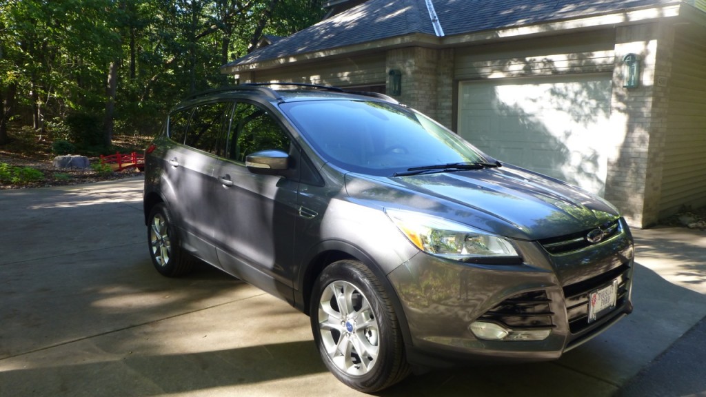 2013 Ford Escape SEL Side View