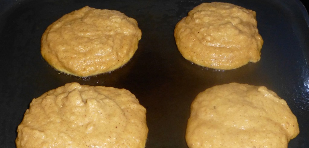 Paleo Pumpkin Pancakes