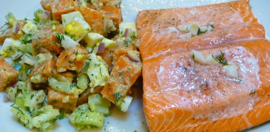 Salmon with Dill Sauce