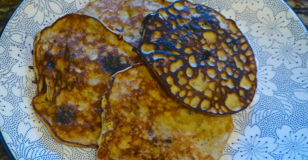 Banana Almond Paleo Pancakes