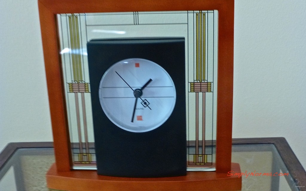Frank Lloyd Wright Desk Clock