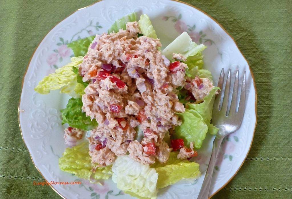 Salmon Paleo Spring Salad