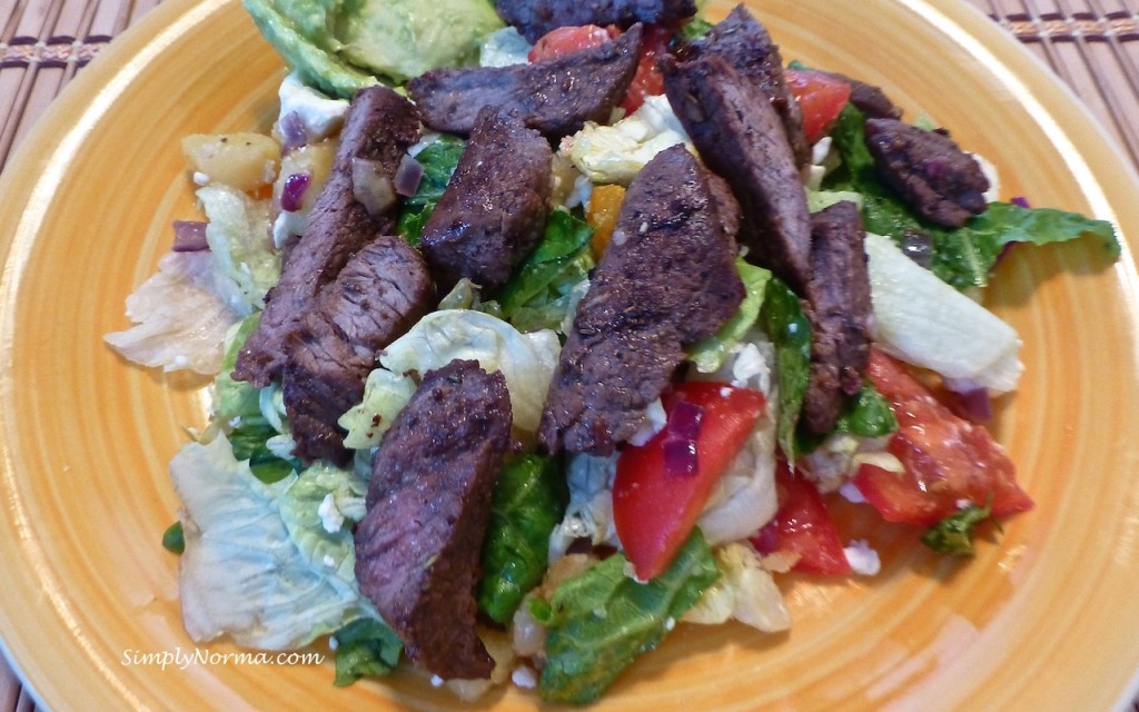 Greek Salad with Sliced Steak