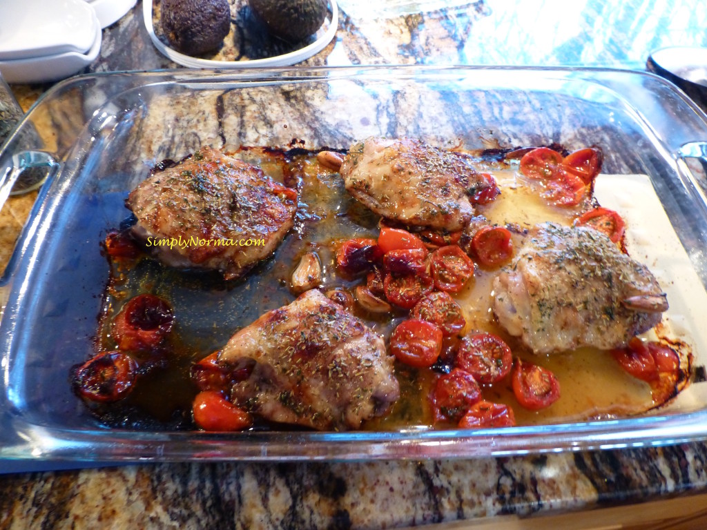 Baked Chicken with Cherry Tomatoes and Garlic