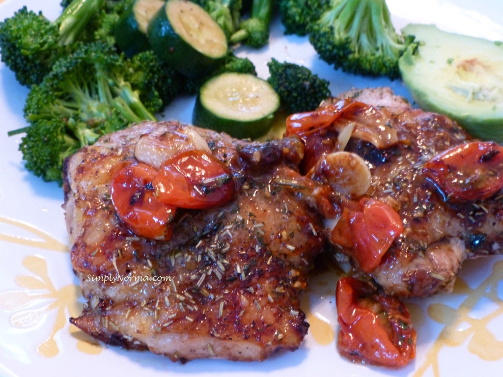 Baked Chicken with Cherry Tomatoes and Garlic