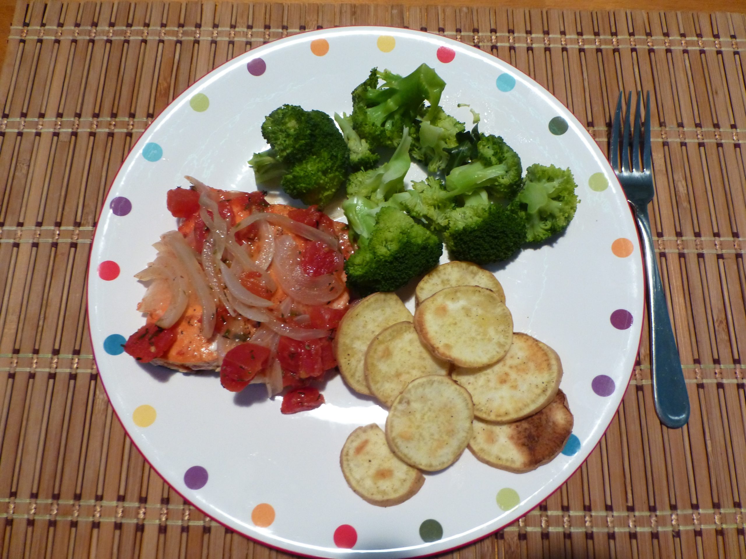 Paleo Baked Salmon With Tomatoes